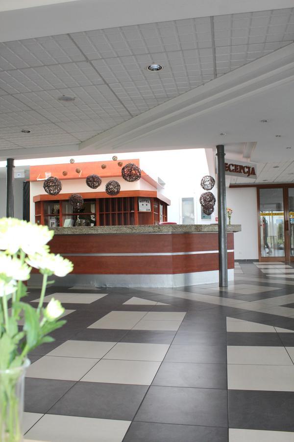 Hotel Vanillia Клуки Экстерьер фото